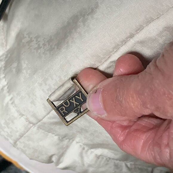 Roxy beige herringbone print endurance 10,000  down ski winter jacket M EUC - Picture 9 of 15